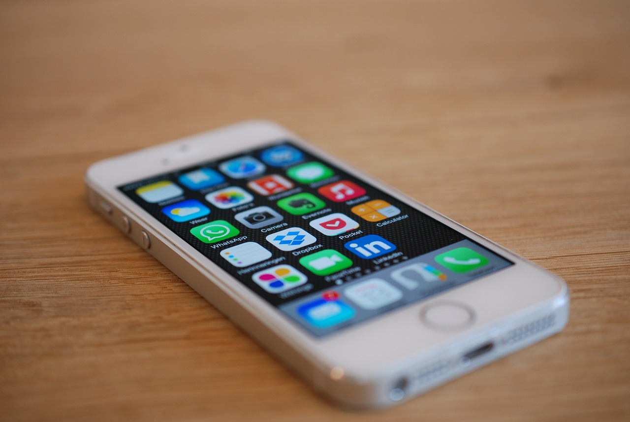正版苹果iPhone 5S最新价格分析与比较