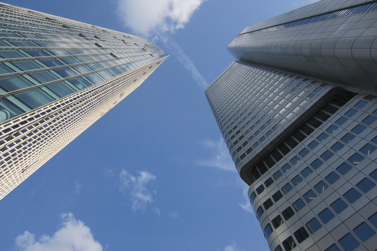 王国塔最新进度报告，迈向未来的壮丽建筑奇迹展现眼前