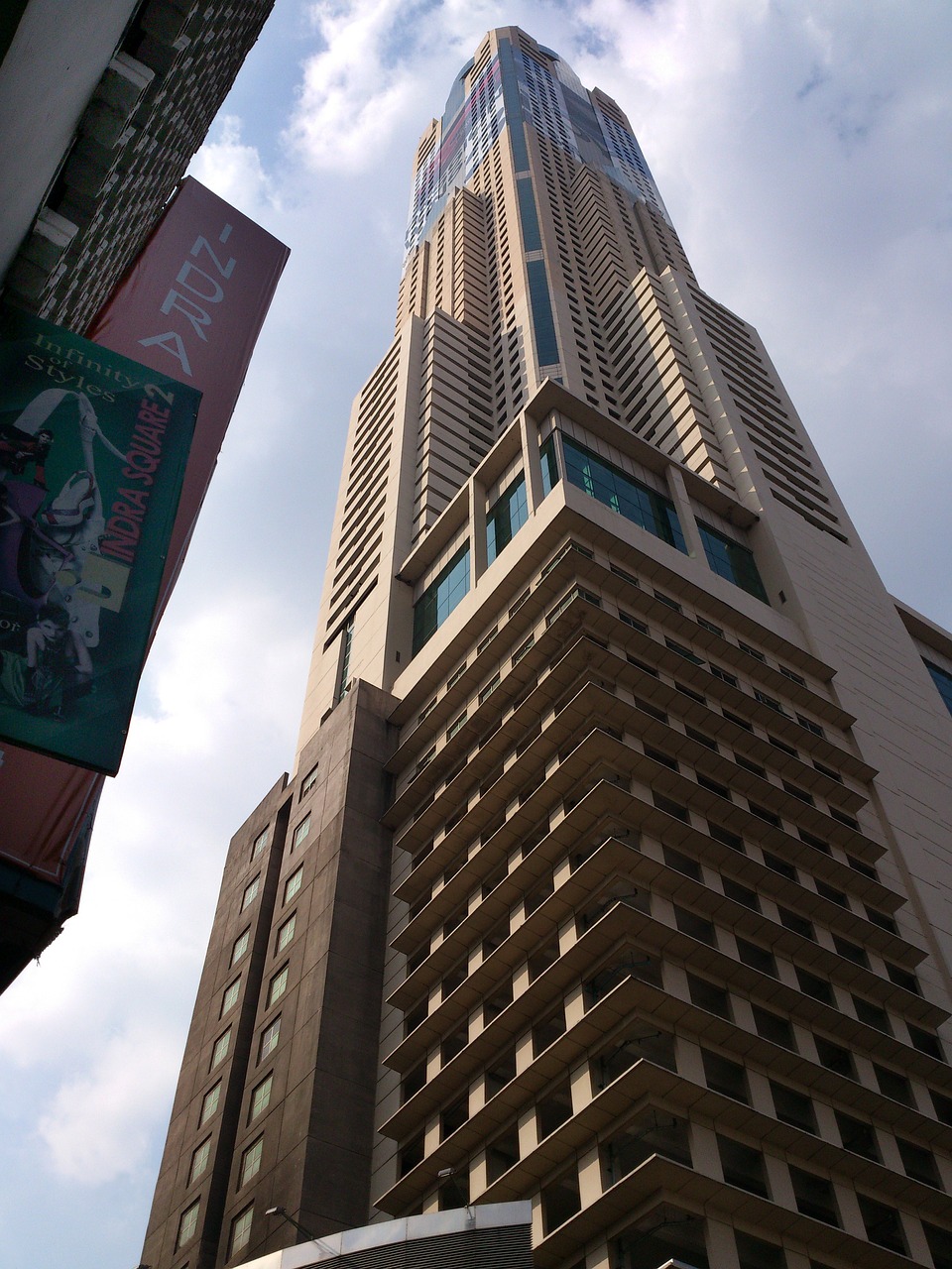 中江最新楼盘，城市新地标，品质生活首选之地