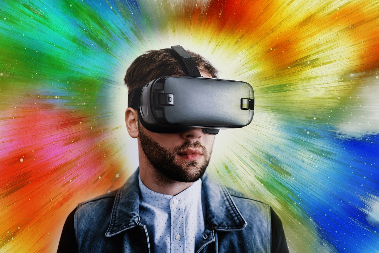 最新VR产品引领革新，重塑虚拟现实体验